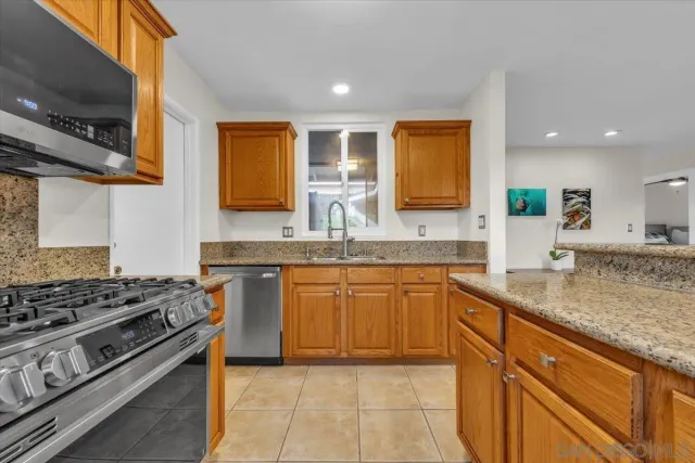 $1,049,000 | 4550 Diane Way, San Diego, CA 92117