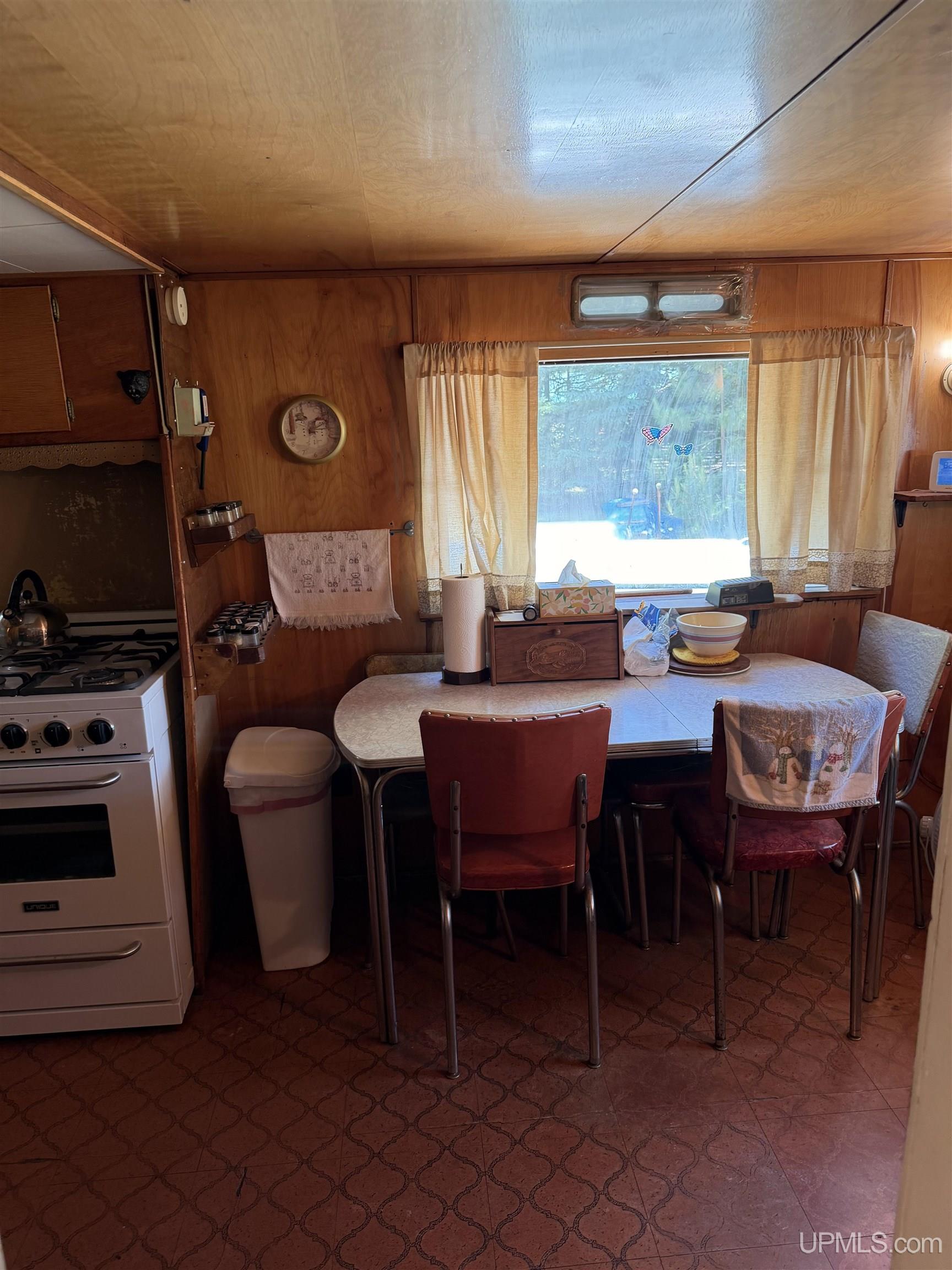8826 Boot Lake Road Manistique, MI 49854 - Photo 18 of 25
