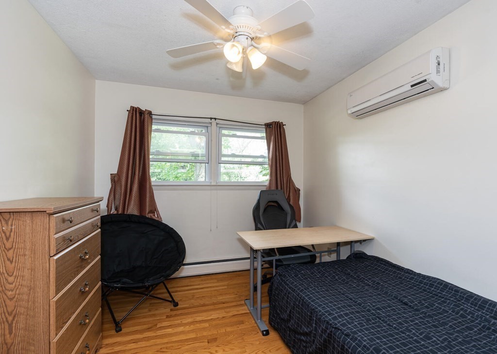 158 Rocky Hill Road Hadley, MA 01035 - Photo 21 of 28 Gallery Image 21