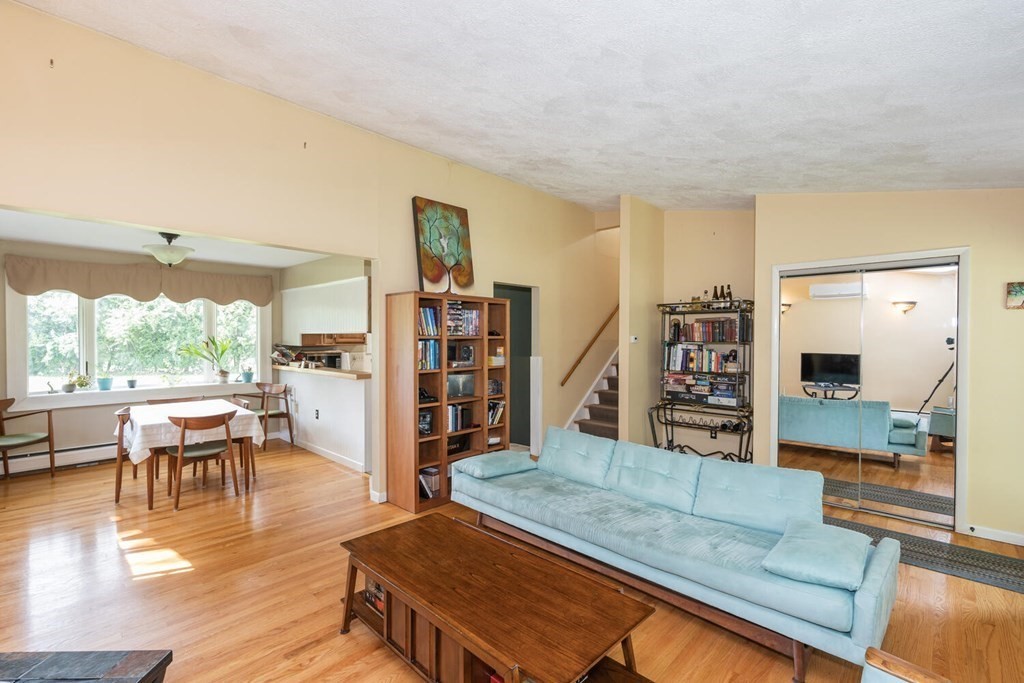 158 Rocky Hill Road Hadley, MA 01035 - Photo 9 of 28 Gallery Image 9