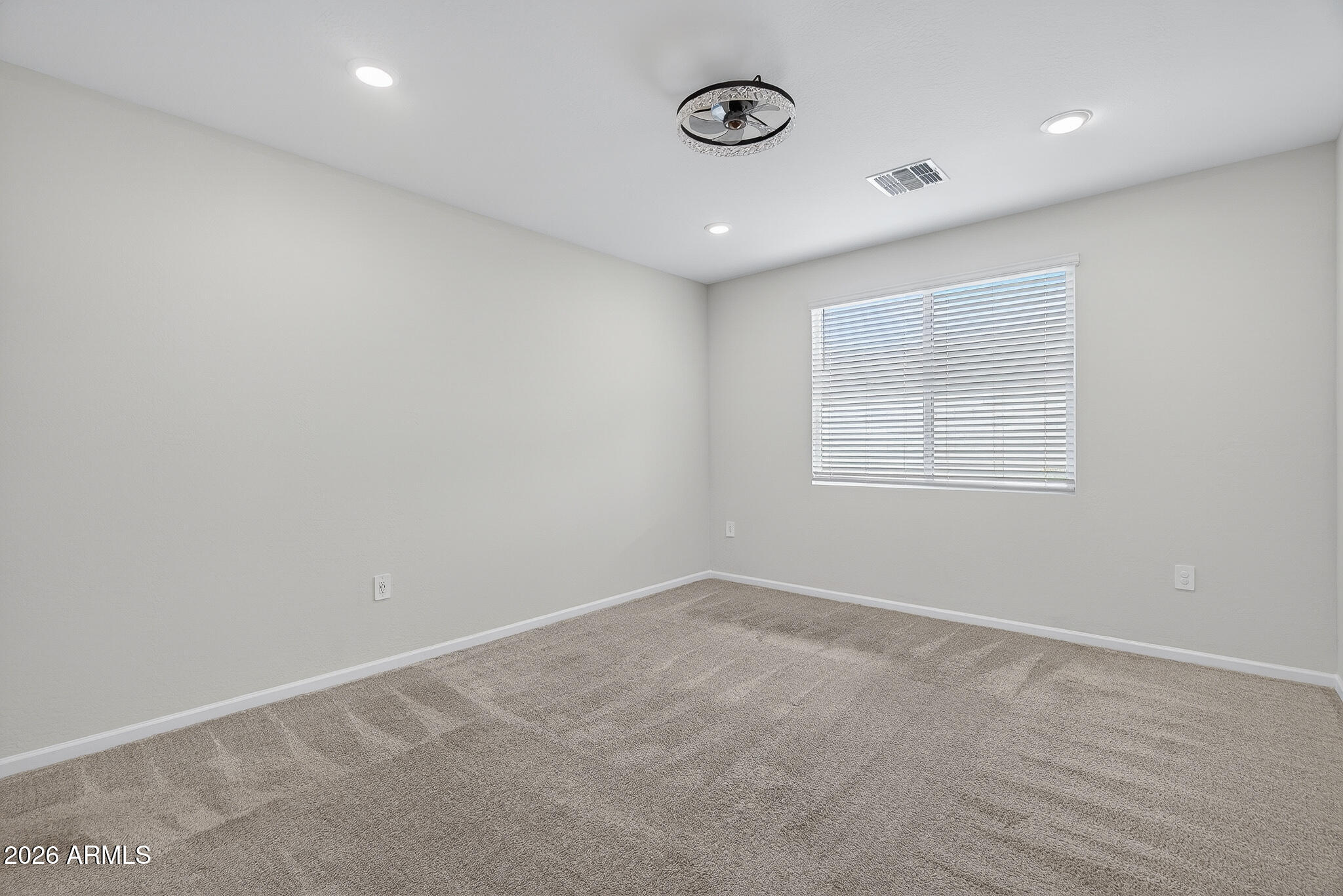 17768 West Raymond Street Goodyear, AZ 85338 - Photo 15 of 38 10) PRIMARY BEDROOM