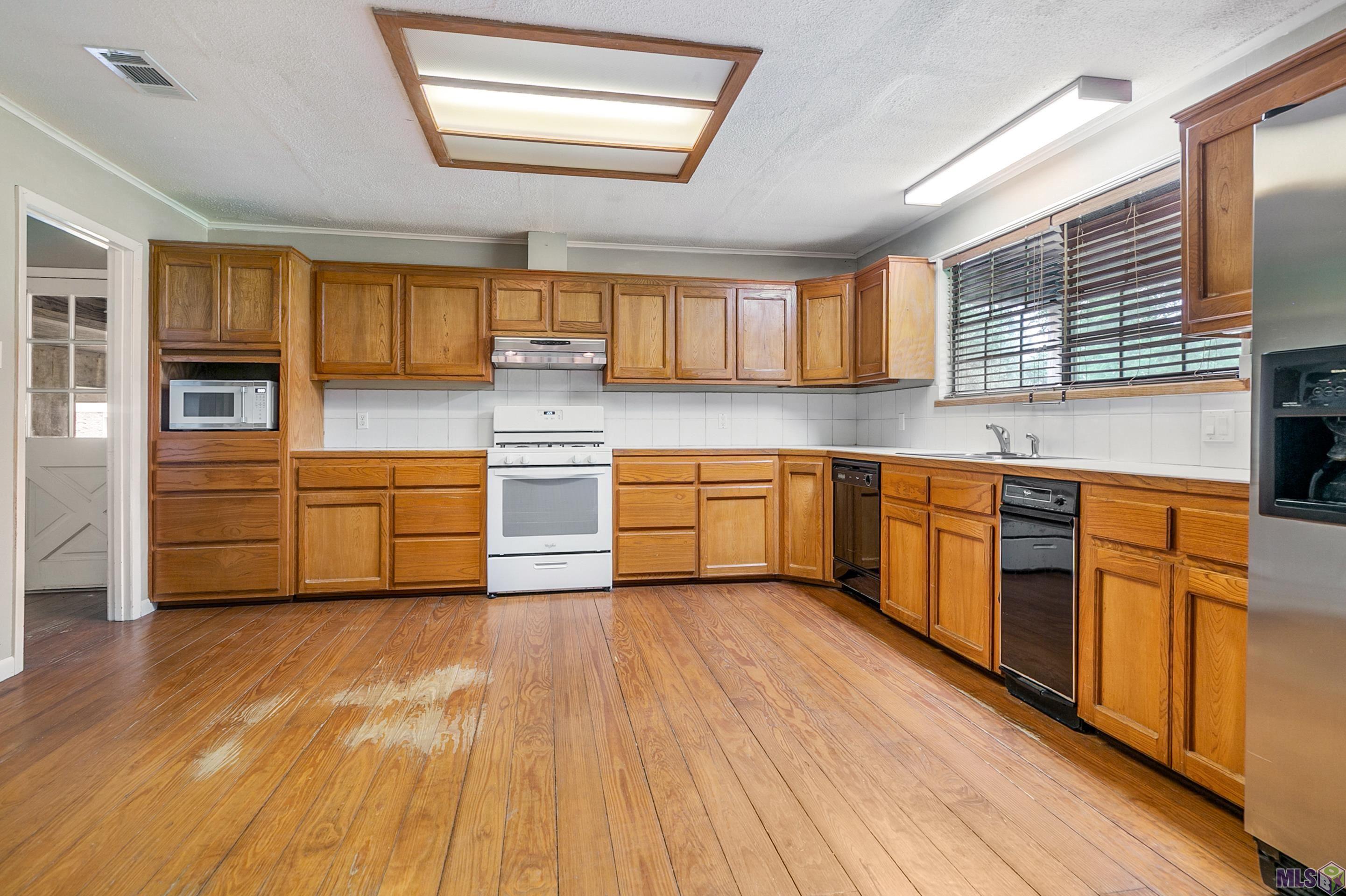5519 Elm Grove Road Port Allen, LA 70767 - Photo 6 of 15