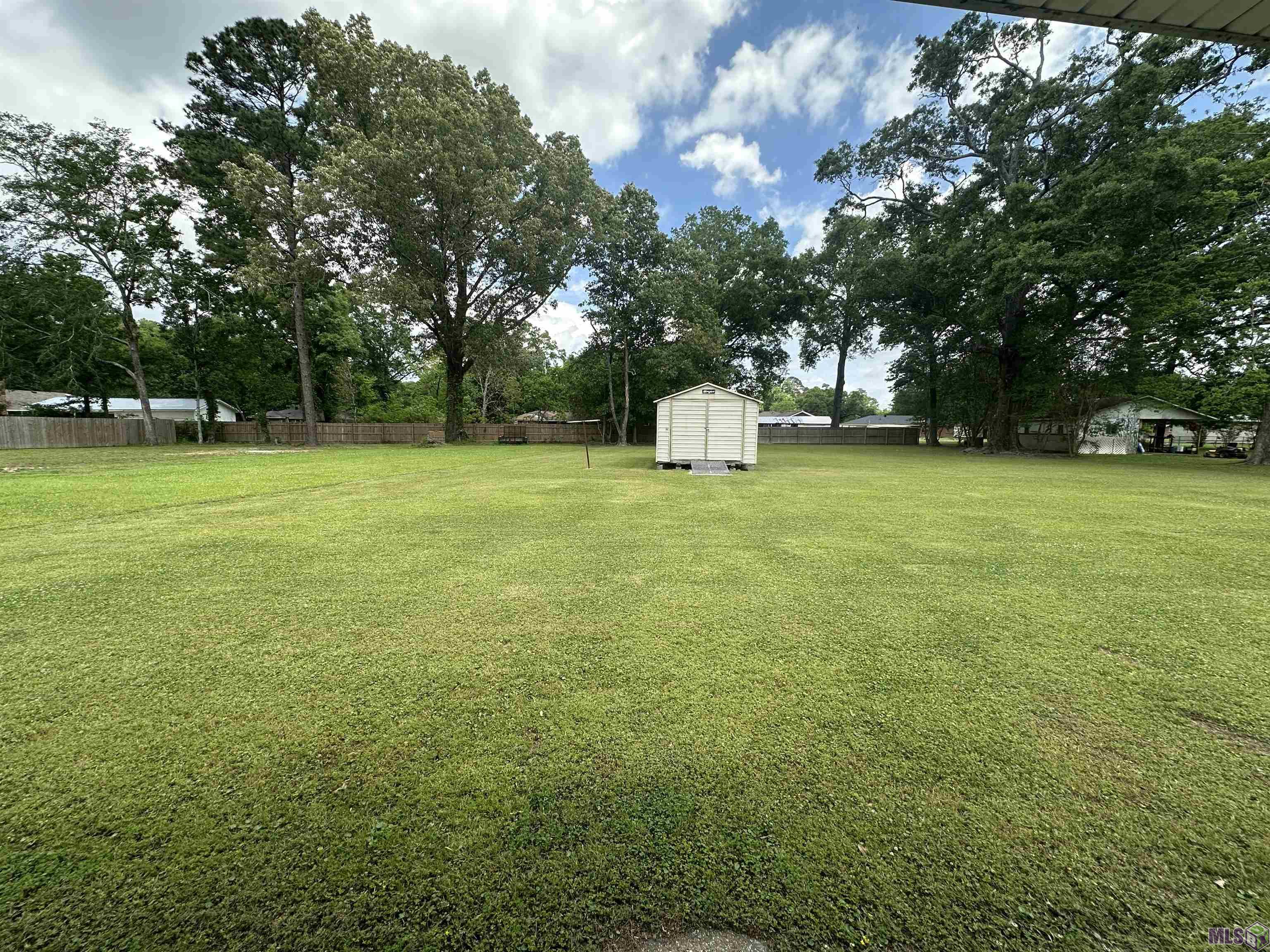 6313 Kleinpeter Road Baton Rouge, LA 70811 - Photo 28 of 32