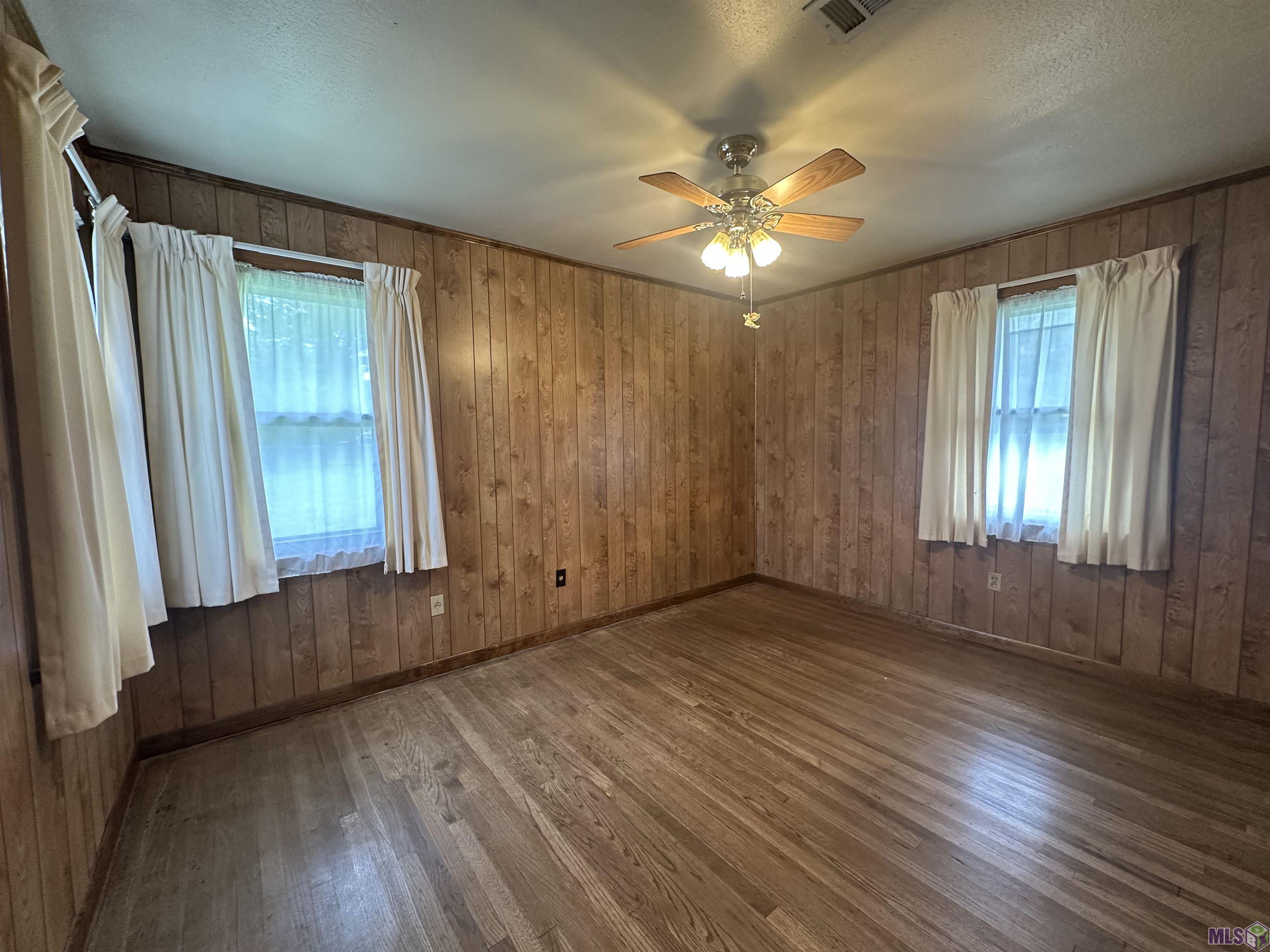 6313 Kleinpeter Road Baton Rouge, LA 70811 - Photo 9 of 32