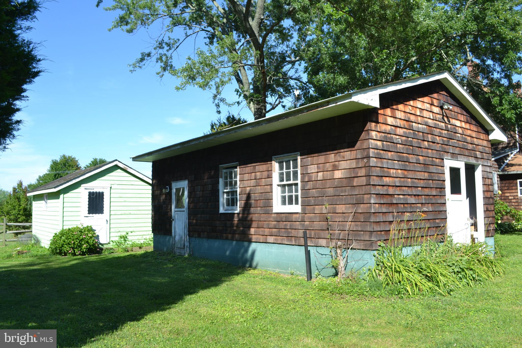 613 Love Point Road Stevensville, MD 21666 - Photo 8 of 34 Workshop With Electric