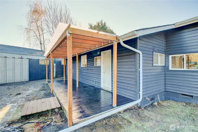 a view of ocean view