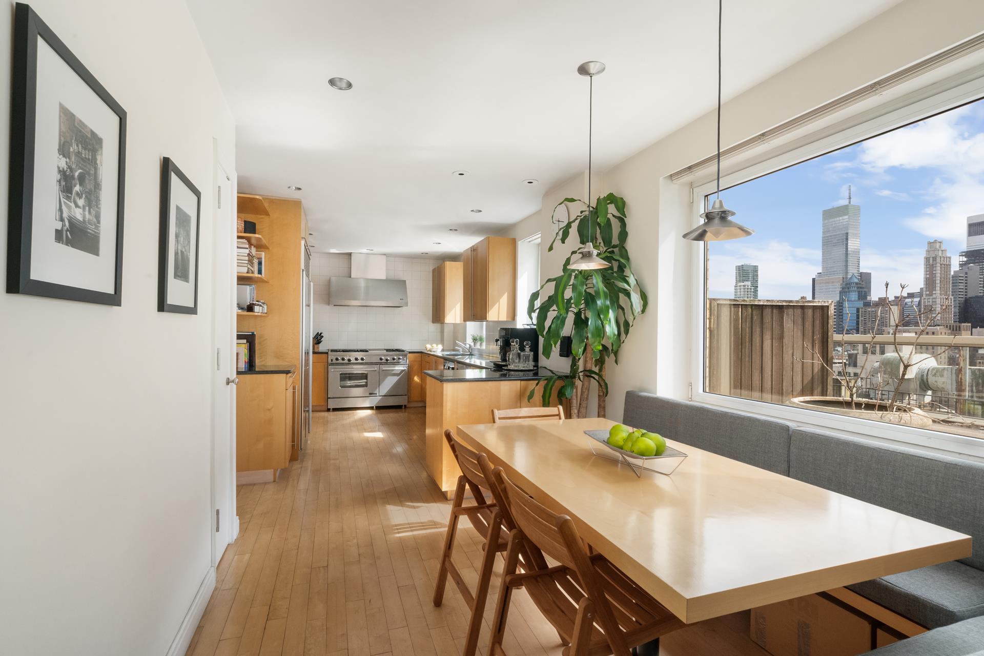 860 5th Avenue, Unit PHH Manhattan, NY 10065 - Photo 10 of 23