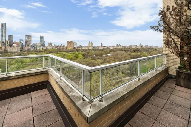 $10,000,000 | 860 5th Avenue, Unit PHH | Lenox Hill