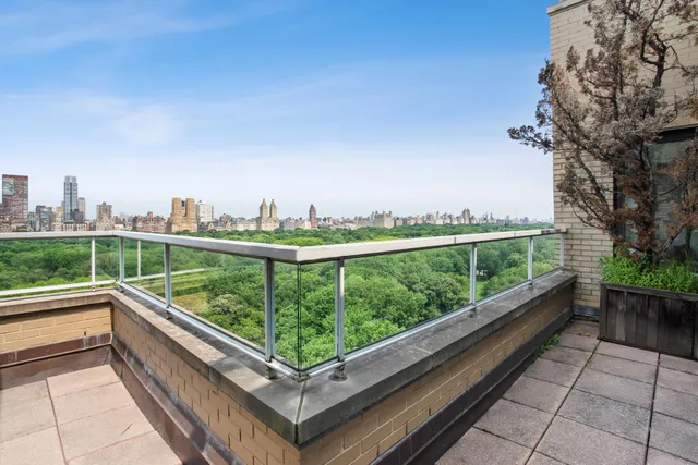 $10,000,000 | 860 5th Avenue, Unit PHH | Lenox Hill