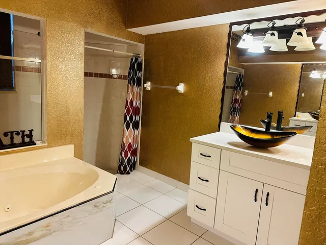 $5,500 | 13638 88th Place North, West Palm Beach, FL 33412