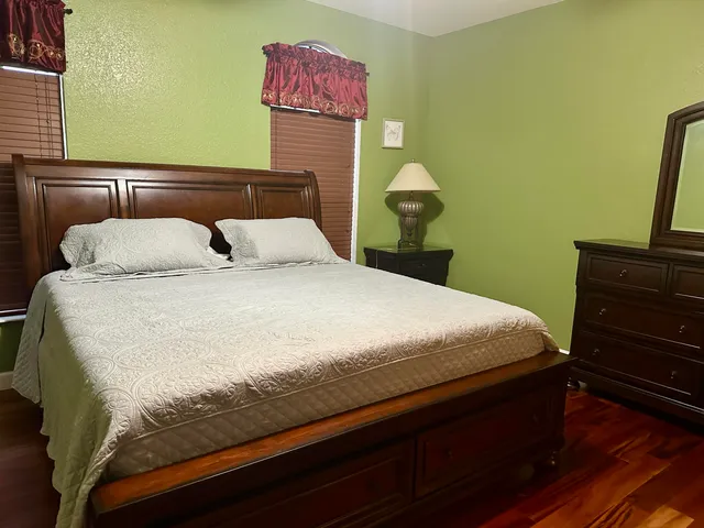 $5,500 | 13638 88th Place North, West Palm Beach, FL 33412