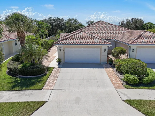 $479,000 | 8256 Southeast Paurotis Lane, Hobe Sound, FL 33455