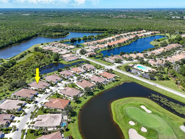 $479,000 | 8256 Southeast Paurotis Lane, Hobe Sound, FL 33455