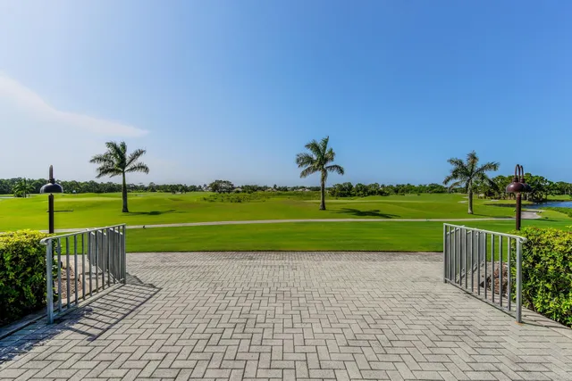 $479,000 | 8256 Southeast Paurotis Lane, Hobe Sound, FL 33455