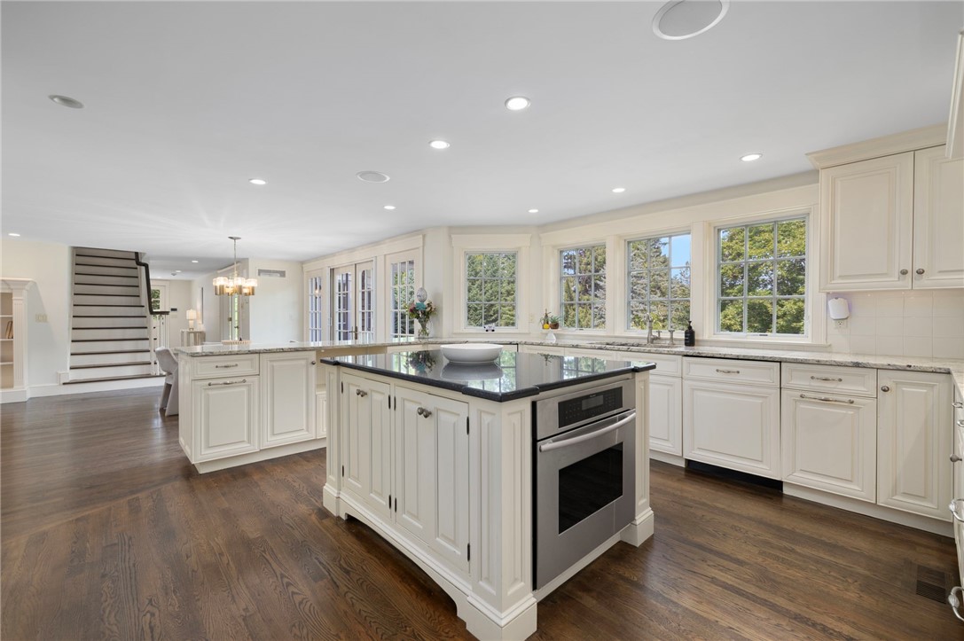 543 Woonsocket Hill Road North Smithfield, RI 02896 - Photo 15 of 50 Gallery Image 15