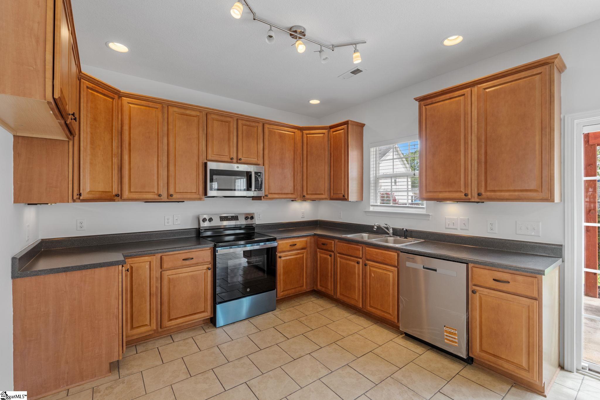 6 Rusty Court Simpsonville, SC 29680 - Photo 6 of 30