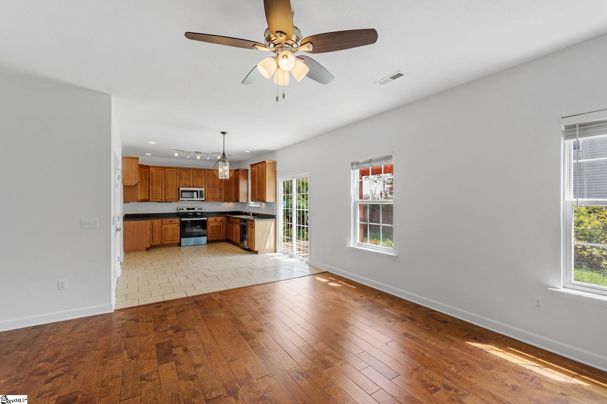 6 Rusty Court Simpsonville, SC 29680 - Photo 9 of 30