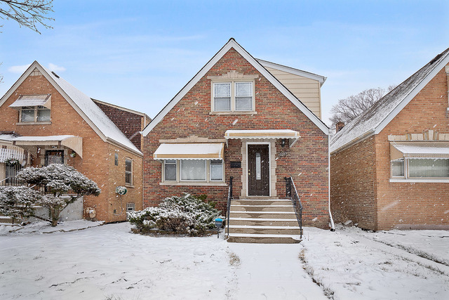 7205 South Troy Street Chicago, IL 60629 - Photo 1 of 15