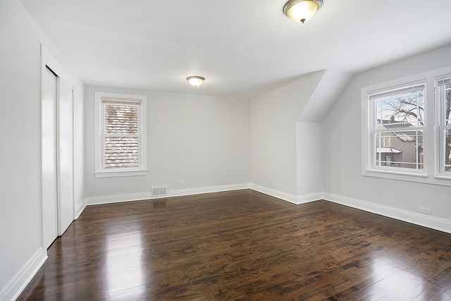 7205 South Troy Street Chicago, IL 60629 - Photo 11 of 15