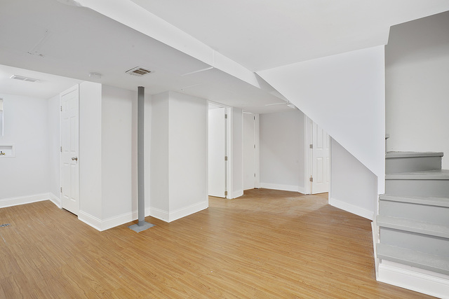 7205 South Troy Street Chicago, IL 60629 - Photo 13 of 15