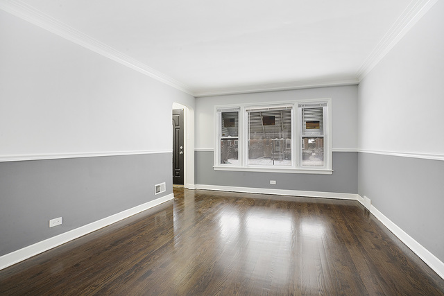 7205 South Troy Street Chicago, IL 60629 - Photo 4 of 15