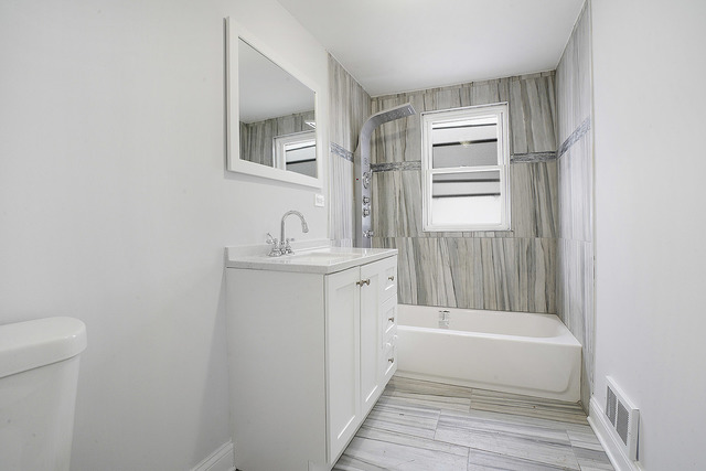 7205 South Troy Street Chicago, IL 60629 - Photo 9 of 15