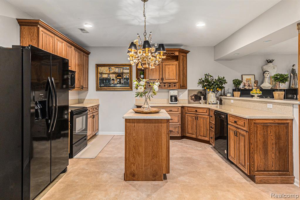 6439 Cohoctah Road Fenton, MI 48430 - Photo 24 of 50