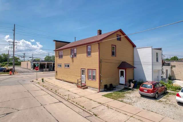 $345,000 | 3401 Douglas Avenue, Racine, WI 53402