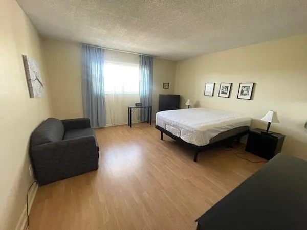 $1,400 | 4740 Northwest 21st Street, Unit 408, Lauderhill, FL 33313