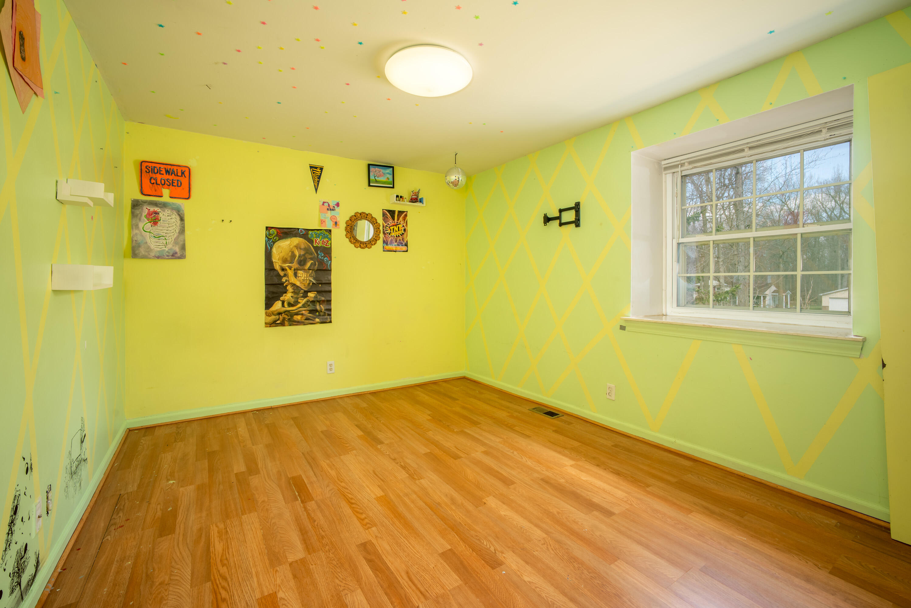 9137 Rucker Road Grosse Ile, MI 48138 - Photo 35 of 41 Bedroom