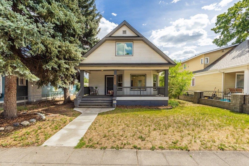 2023 West Sharp Avenue Spokane, WA 99201 - Photo 1 of 30
