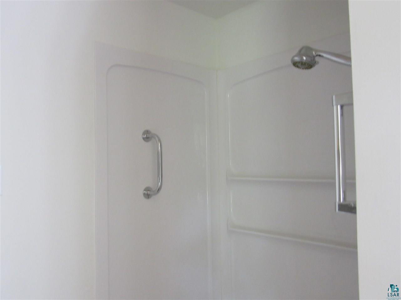 93790 Hyde Road Bayfield, WI 54814 - Photo 37 of 45 step in shower on main floor