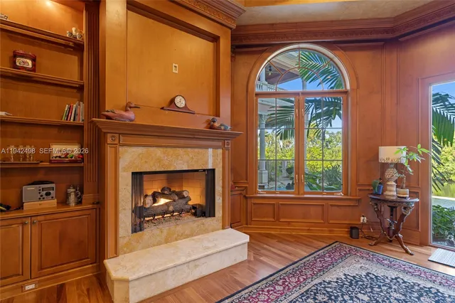 $6,995,000 | 833 Harbour Isles Place, North Palm Beach, FL 33410