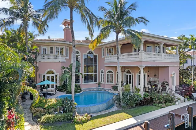 $6,995,000 | 833 Harbour Isles Place, North Palm Beach, FL 33410