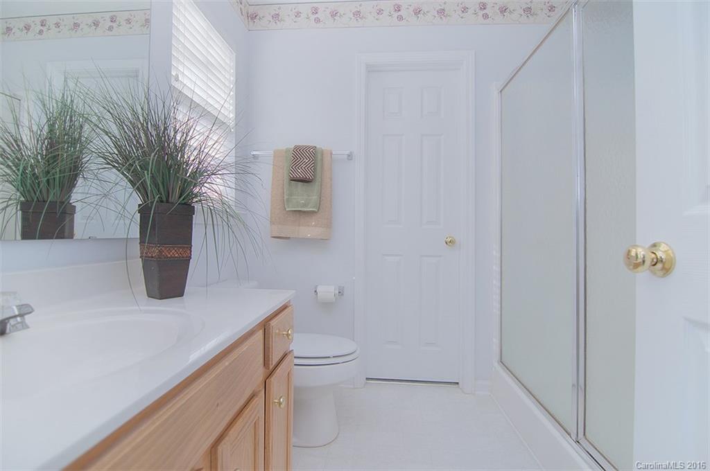 221 Chestnut Avenue Tega Cay, SC 29708 - Photo 15 of 24 Gallery Image 15