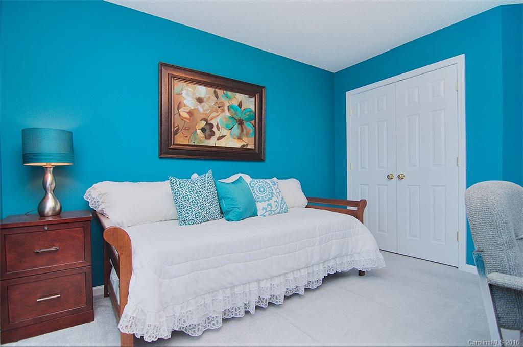 221 Chestnut Avenue Tega Cay, SC 29708 - Photo 17 of 24 Gallery Image 17