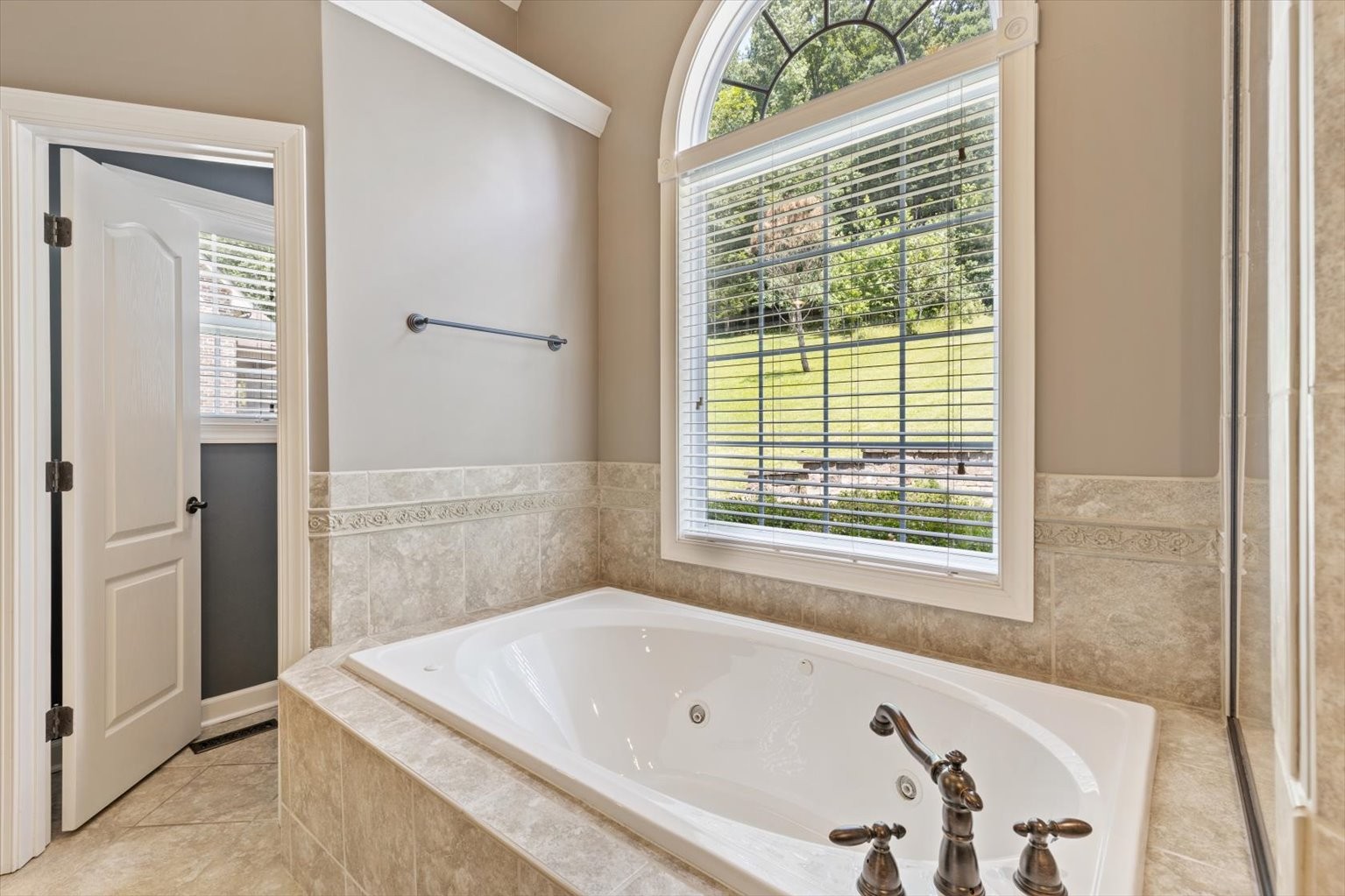 1939 Shell Road Hendersonville, TN 37075 - Photo 8 of 44 Gallery Image 8