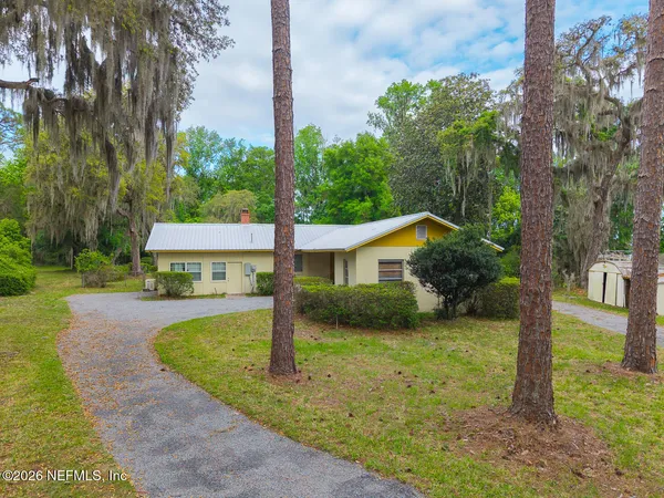 $519,900 | 202 St Johns Drive, Palatka, FL 32177