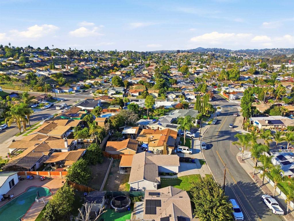 738 Carlsbad Street Spring Valley, CA 91977 - Photo 5 of 10