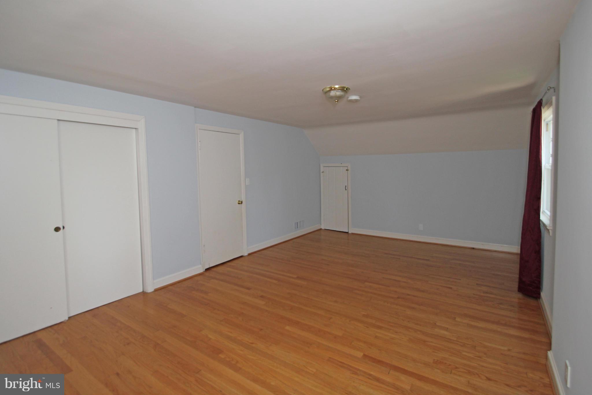 8611 Mayfair Place Silver Spring, MD 20910 - Photo 22 of 30 Bedroom