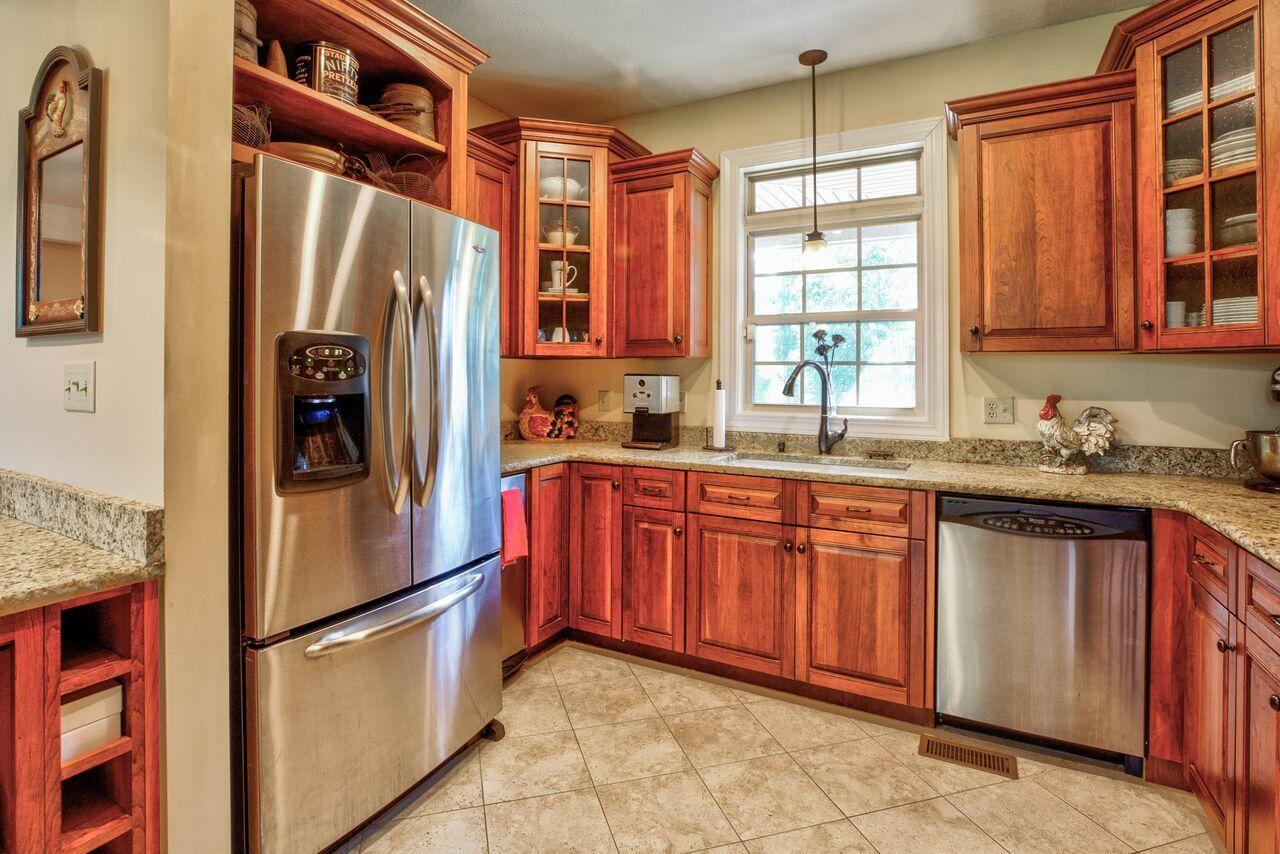 654 Red Cut Road Pioneer, TN 37847 - Photo 16 of 40 654 Red Cut Rd-14_preview
