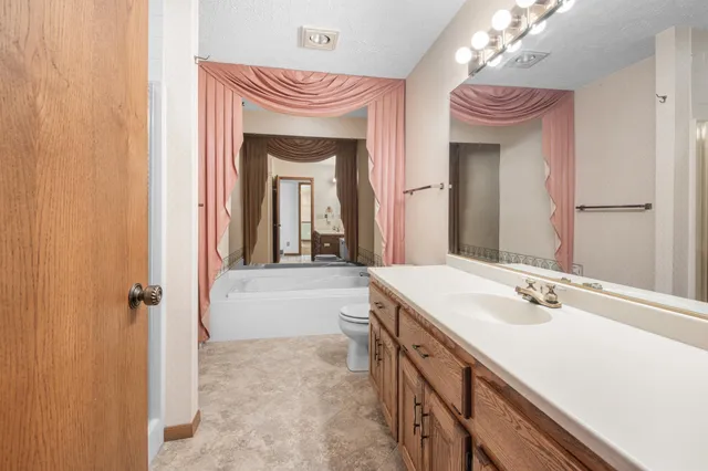 $389,900 | 3401 North Fiesta Drive, Appleton, WI 54911