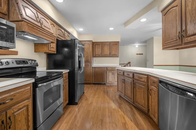 $389,900 | 3401 North Fiesta Drive, Appleton, WI 54911