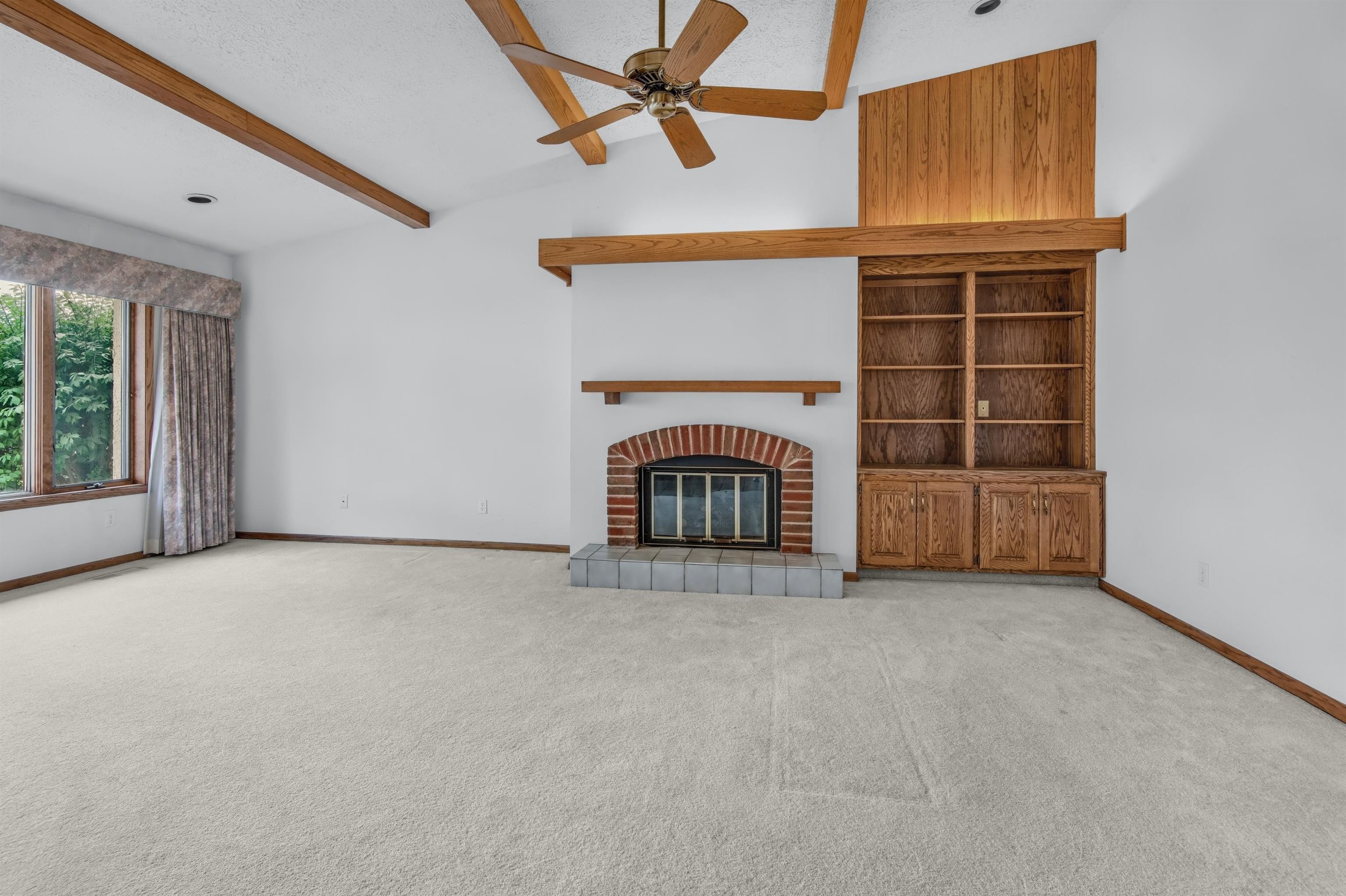 3401 North Fiesta Drive Appleton, WI 54911 - Photo 3 of 37