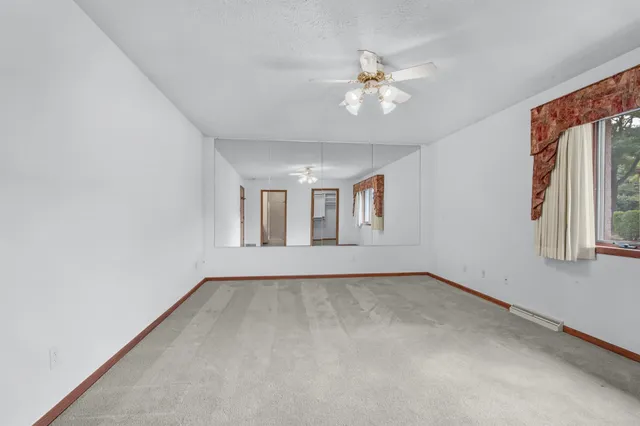 $389,900 | 3401 North Fiesta Drive, Appleton, WI 54911