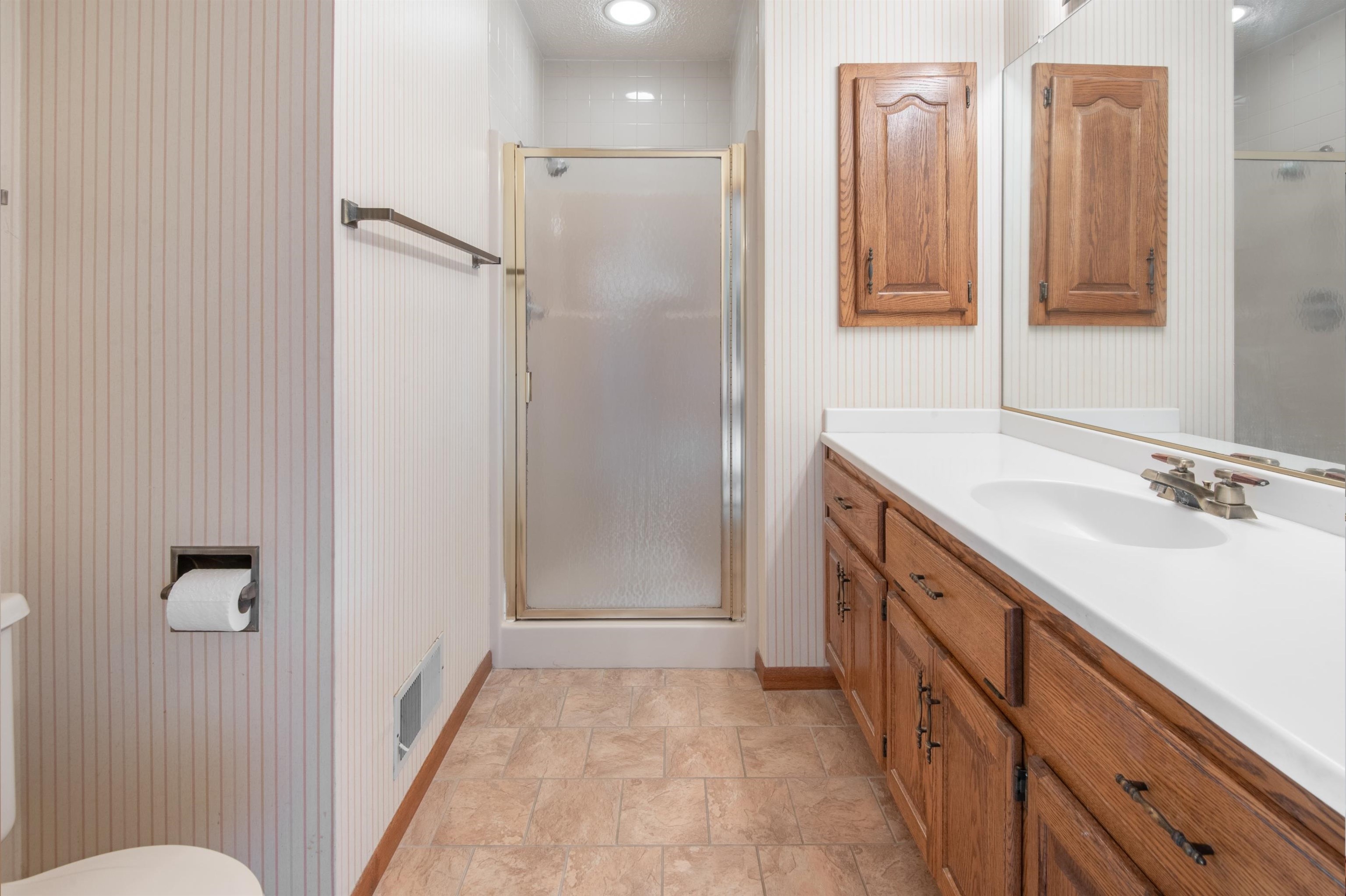 3401 North Fiesta Drive Appleton, WI 54911 - Photo 5 of 37