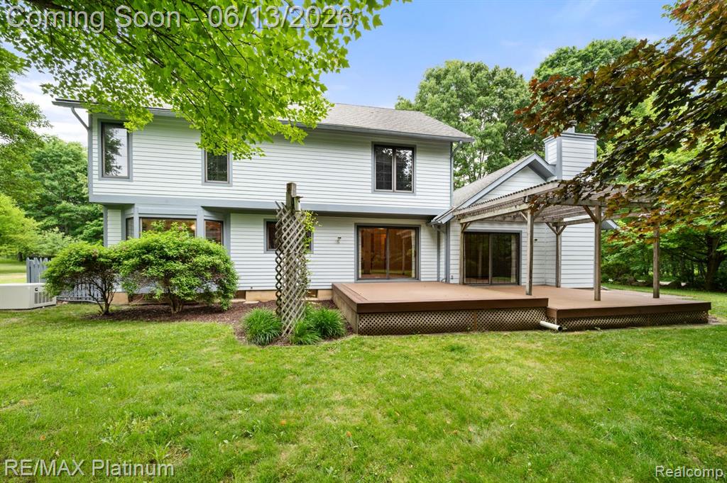 12902 Autumn Ridge Court Milford, MI 48380 - Photo 53 of 73