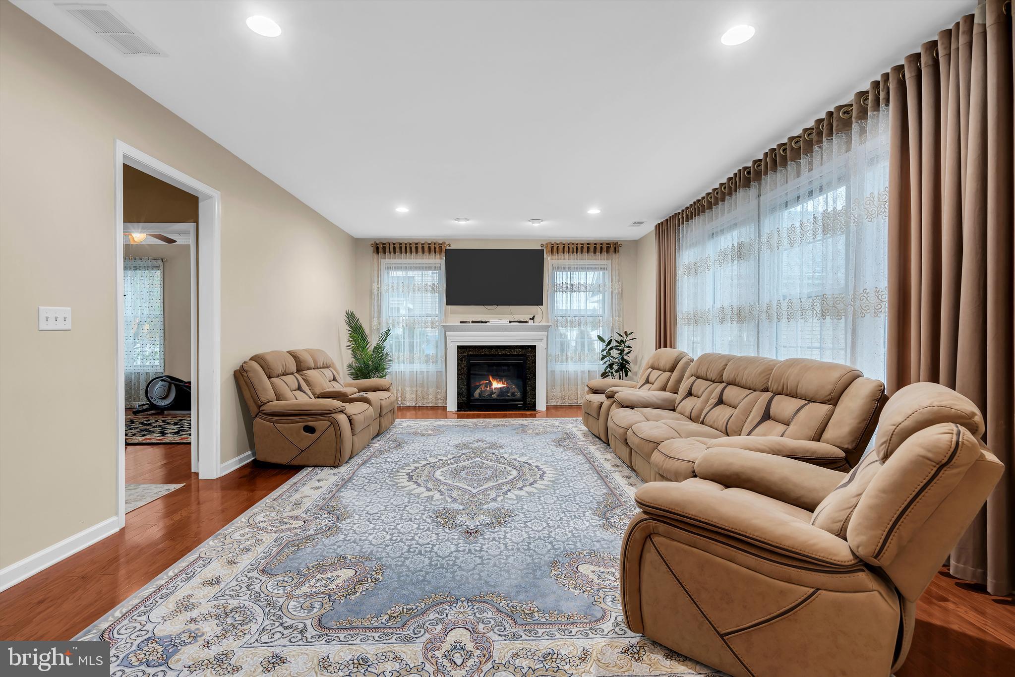20 Jockey Place Chesterfield, NJ 08515 - Photo 12 of 49 a living room with furniture window and a fireplace