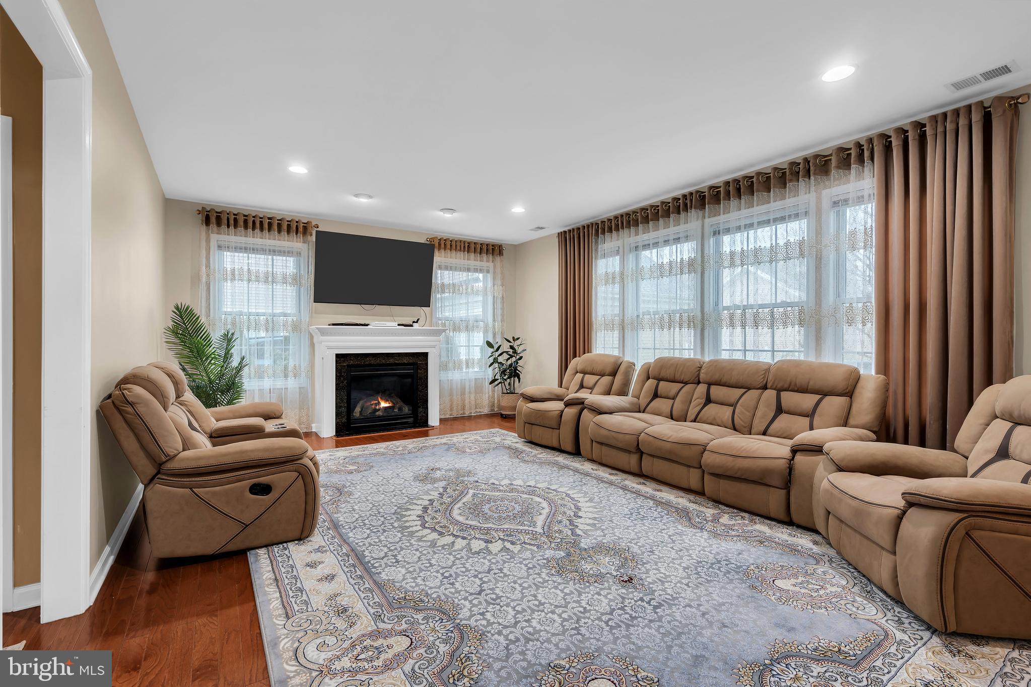 20 Jockey Place Chesterfield, NJ 08515 - Photo 13 of 49 a living room with furniture and a fireplace