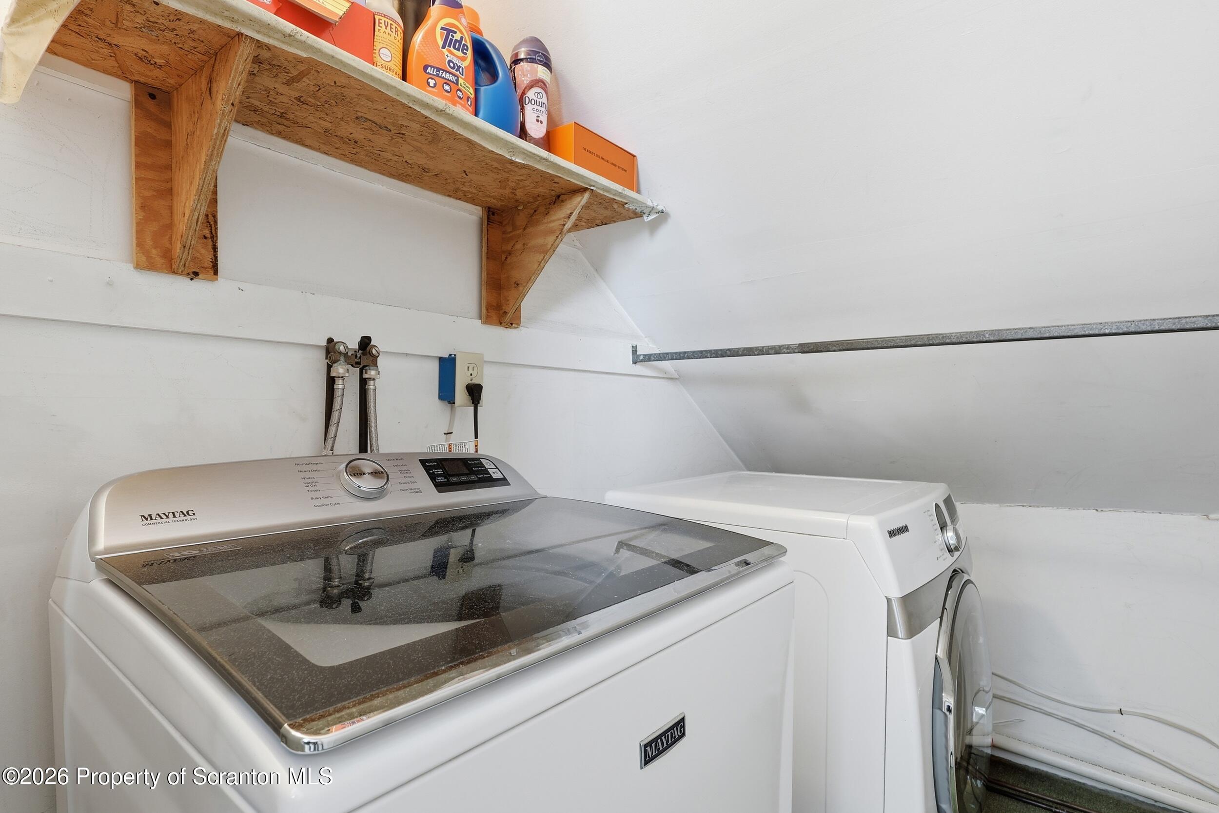 143 Old Boston Road Pittston, PA 18640 - Photo 33 of 61 2nd Flr Laundry